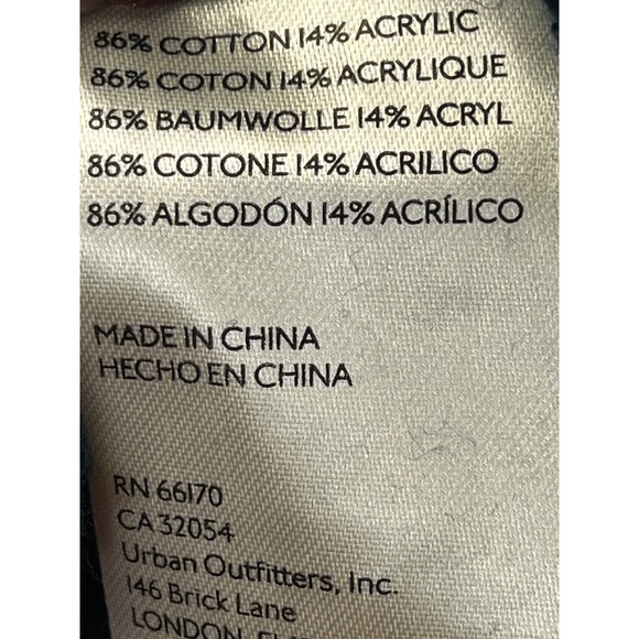 Free People Obsidian Chunky Oversized Cable Knit Button Front Cardigan Size Sm - Picture 7 of 8